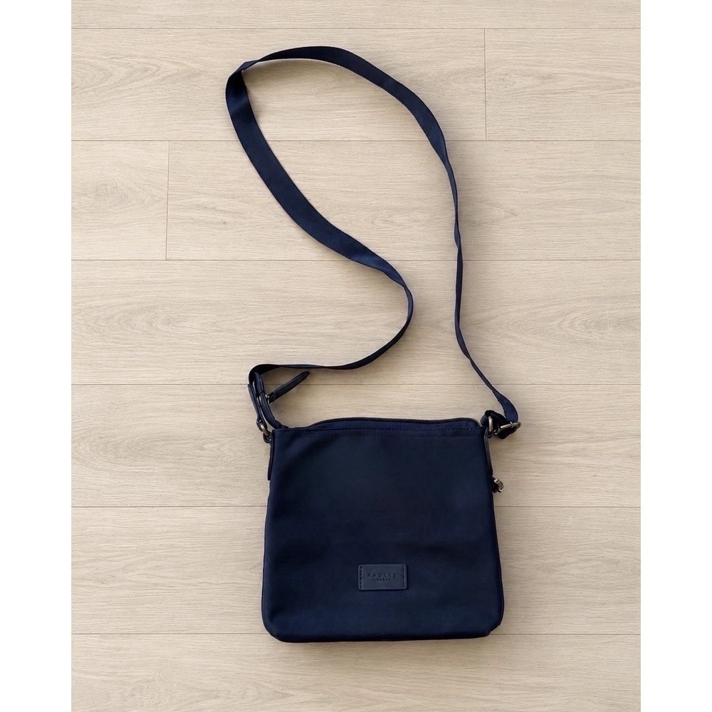 RADLEY LONDON Women's Navy Blue Nylon Crossbody Bag Pocket Purse Zip Top